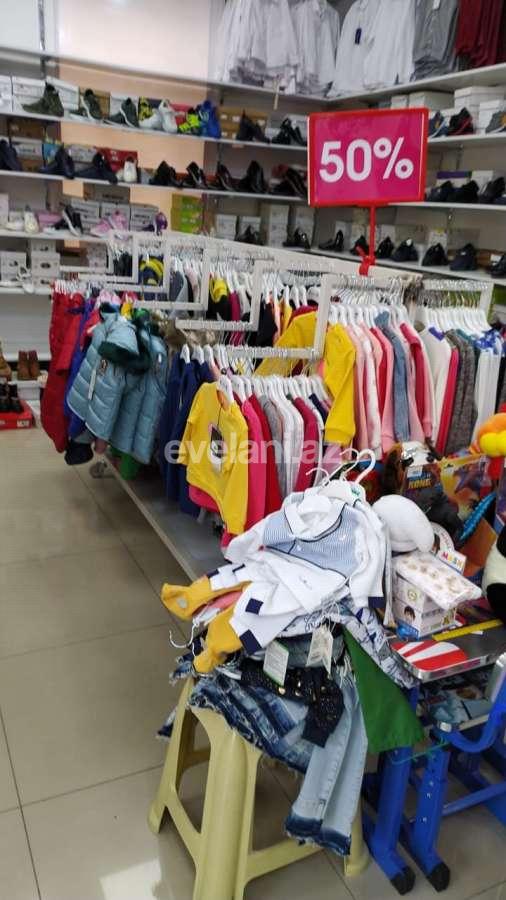 Satılır, obyekt, 700.3 m², Bakı, Binəqədi r, Azadlıq prospekti m.