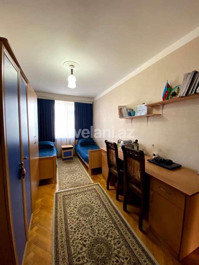 Продаётся, вторичка, 3-комнаты, 70 m², Баку, Сабаильский r, Ичери Шехер m.
