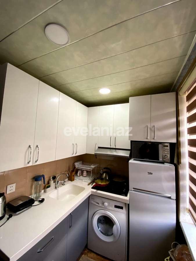 Продаётся, вторичка, 3-комнаты, 70 m², Баку, Сабаильский r, Ичери Шехер m.