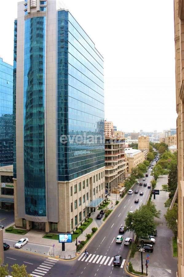 Kirayə verilir, yeni tikili, 4 otaqlı, 226 m², Bakı, Nəsimi r, 28 may m.
