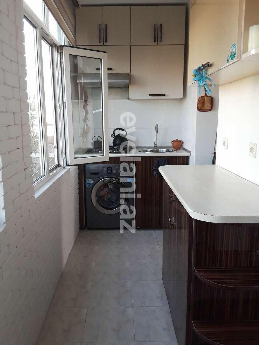 Satılır, köhnə tikili, 2 otaqlı, 37 m², Bakı, Səbail r, Badamdar q.