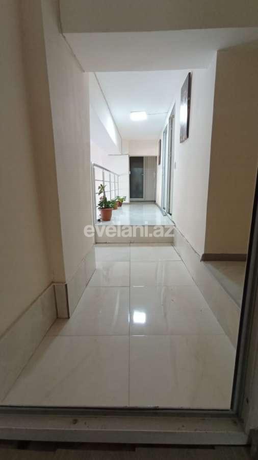 Satılır, ofis, 7 otaqlı, 130 m², Bakı, Binəqədi r, 9-cu mikrorayon q, Memar Əcəmi m.