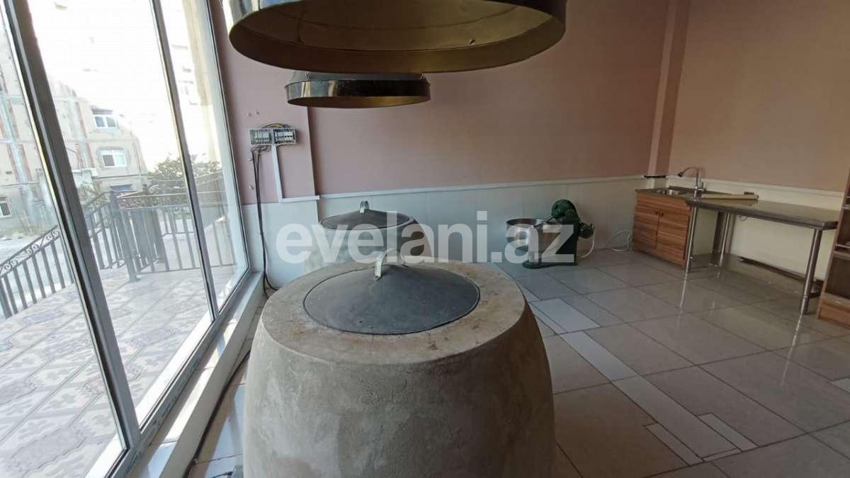 Satılır, ofis, 7 otaqlı, 130 m², Bakı, Binəqədi r, 9-cu mikrorayon q, Memar Əcəmi m.