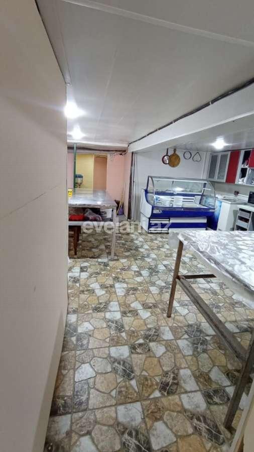 Satılır, ofis, 7 otaqlı, 130 m², Bakı, Binəqədi r, 9-cu mikrorayon q, Memar Əcəmi m.