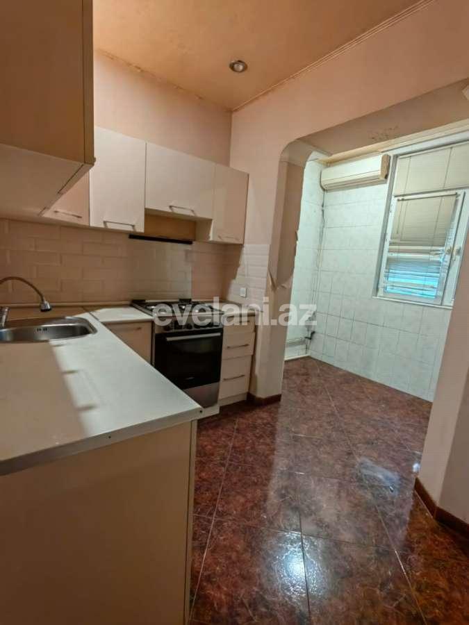 Satılır, köhnə tikili, 3 otaqlı, 100 m², Bakı, Nəsimi r, 28 may m.