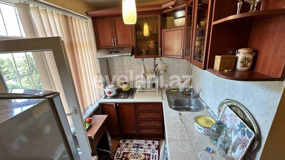 Продаётся, вторичка, 2-комнаты, 50 m², Баку, Ясамальский r, Ясамал p, Элмляр Академиясы m.