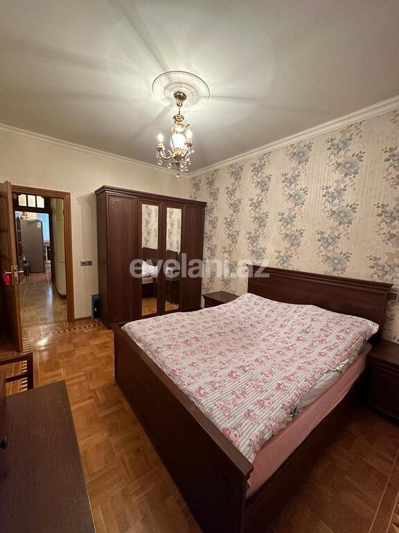 Продаётся, вторичка, 3-комнаты, 90 m², Баку, Бинагадинский r, 8-й микрорайон p, Гянджлик m.