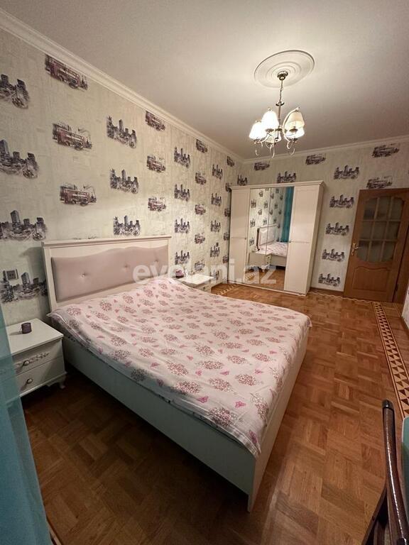 Продаётся, вторичка, 3-комнаты, 90 m², Баку, Бинагадинский r, 8-й микрорайон p, Гянджлик m.