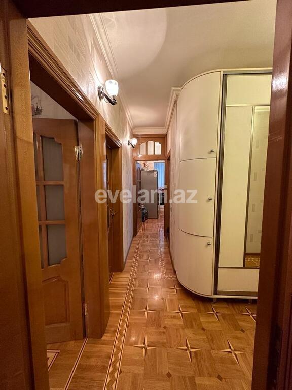 Продаётся, вторичка, 3-комнаты, 90 m², Баку, Бинагадинский r, 8-й микрорайон p, Гянджлик m.