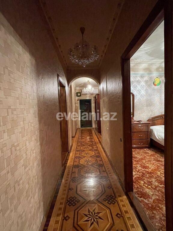 Satılır, köhnə tikili, 4 otaqlı, 120 m², Bakı, Nəsimi r, 3-cü mikrorayon q, 20 yanvar m.