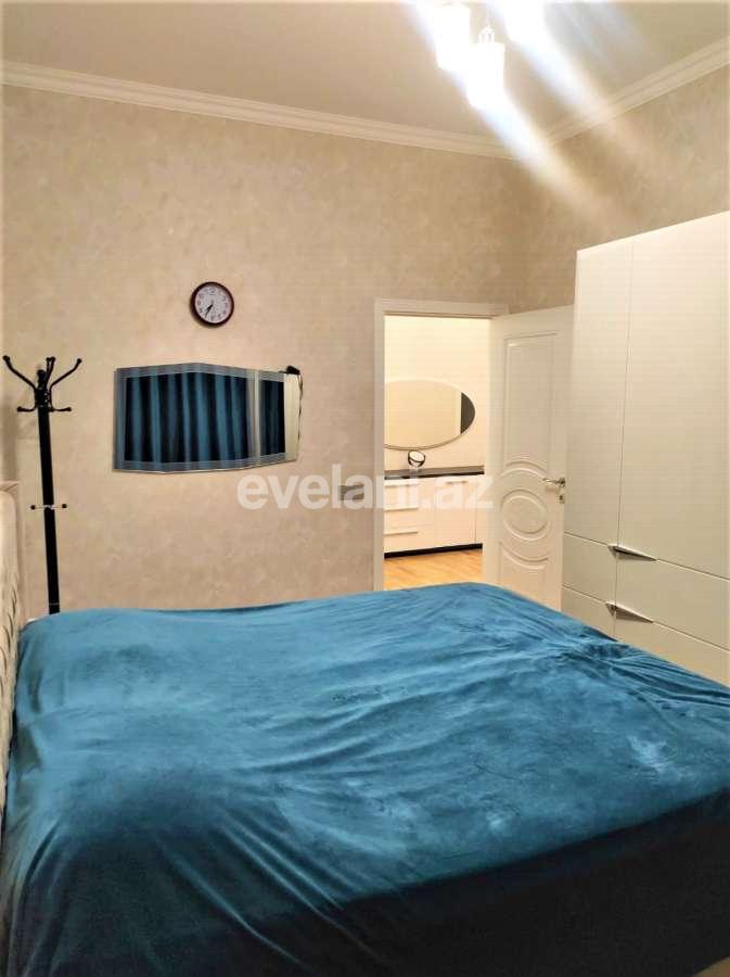 Satılır, yeni tikili, 2 otaqlı, 70 m², Bakı, Nizami r, Qara Qarayev m.