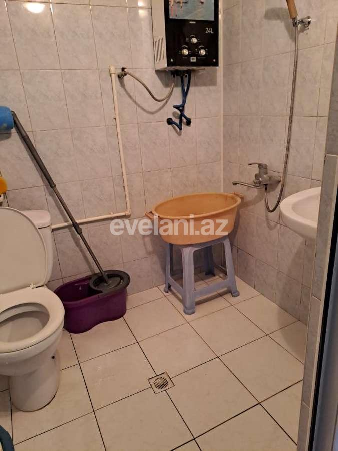 Satılır, köhnə tikili, 3 otaqlı, 60 m², Bakı, Nizami r, Qara Qarayev m.