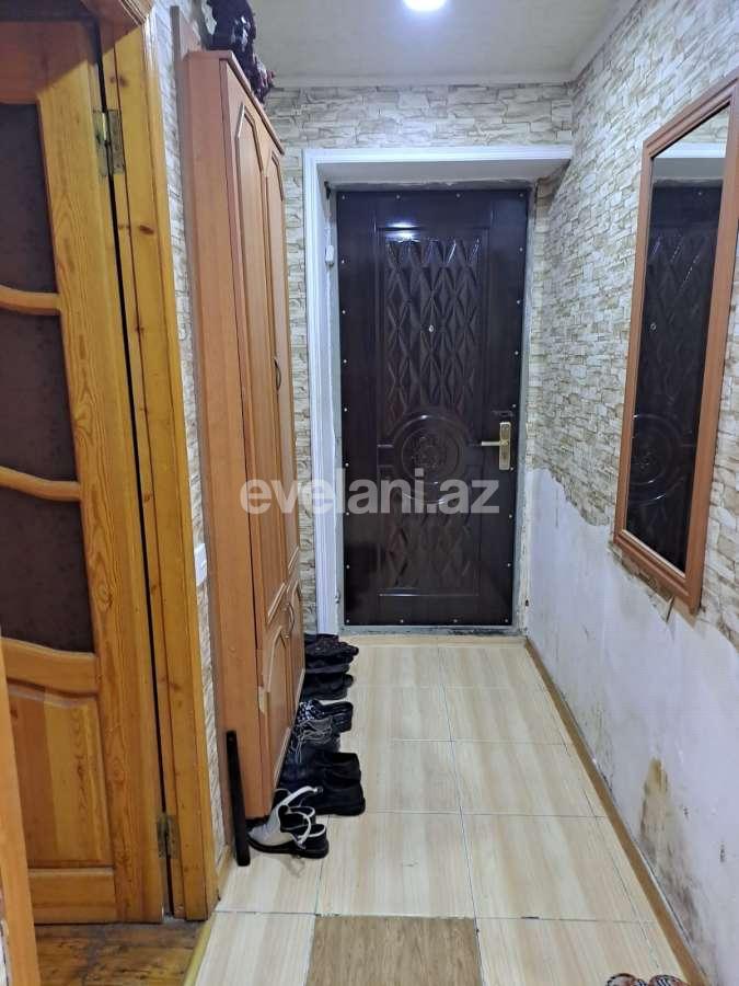 Satılır, köhnə tikili, 3 otaqlı, 60 m², Bakı, Nizami r, Qara Qarayev m.