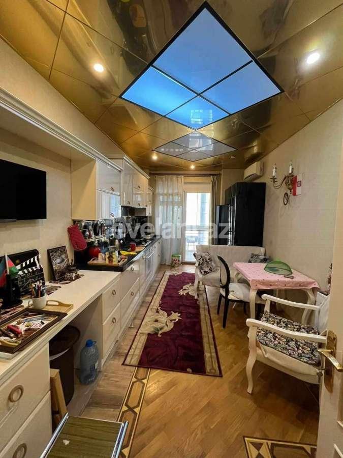 Kirayə verilir, yeni tikili, 3 otaqlı, 120 m², Bakı, Xətai r, Şah İsmayıl Xətai m.