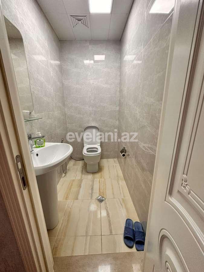 Satılır, yeni tikili, 3 otaqlı, 110 m², Bakı, Nizami r, Qara Qarayev m.