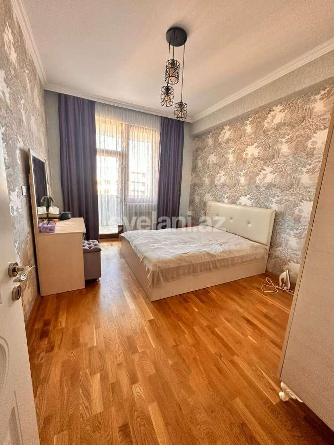 Satılır, yeni tikili, 3 otaqlı, 110 m², Bakı, Nizami r, Qara Qarayev m.