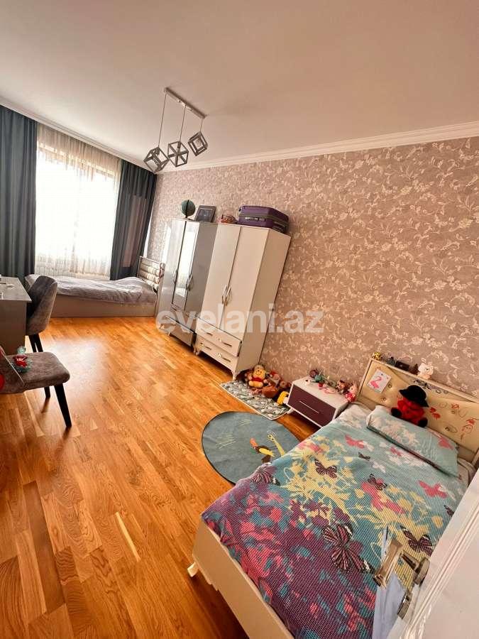 Satılır, yeni tikili, 3 otaqlı, 110 m², Bakı, Nizami r, Qara Qarayev m.