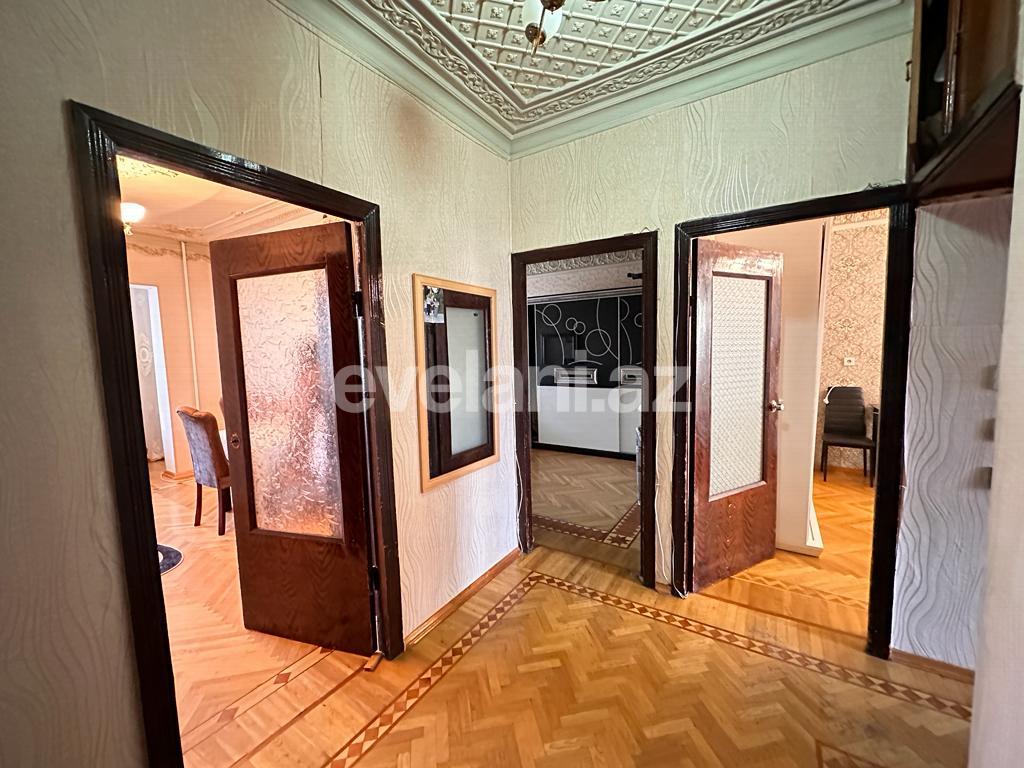 Satılır, köhnə tikili, 3 otaqlı, 80 m², Bakı, Xətai r, Həzi Aslanov m.