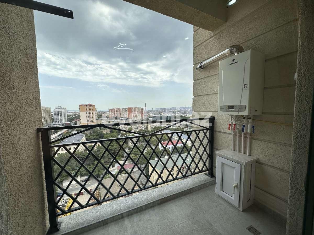 Satılır, yeni tikili, 2 otaqlı, 63 m², Bakı, Nizami r, 8-ci kilometr q, Qara Qarayev m.