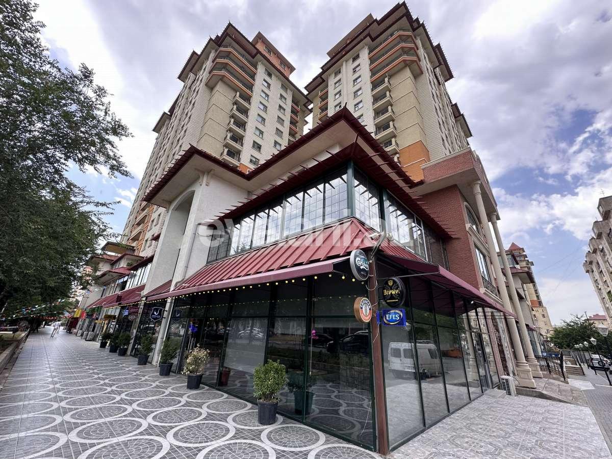 Satılır, yeni tikili, 2 otaqlı, 63 m², Bakı, Nizami r, 8-ci kilometr q, Qara Qarayev m.