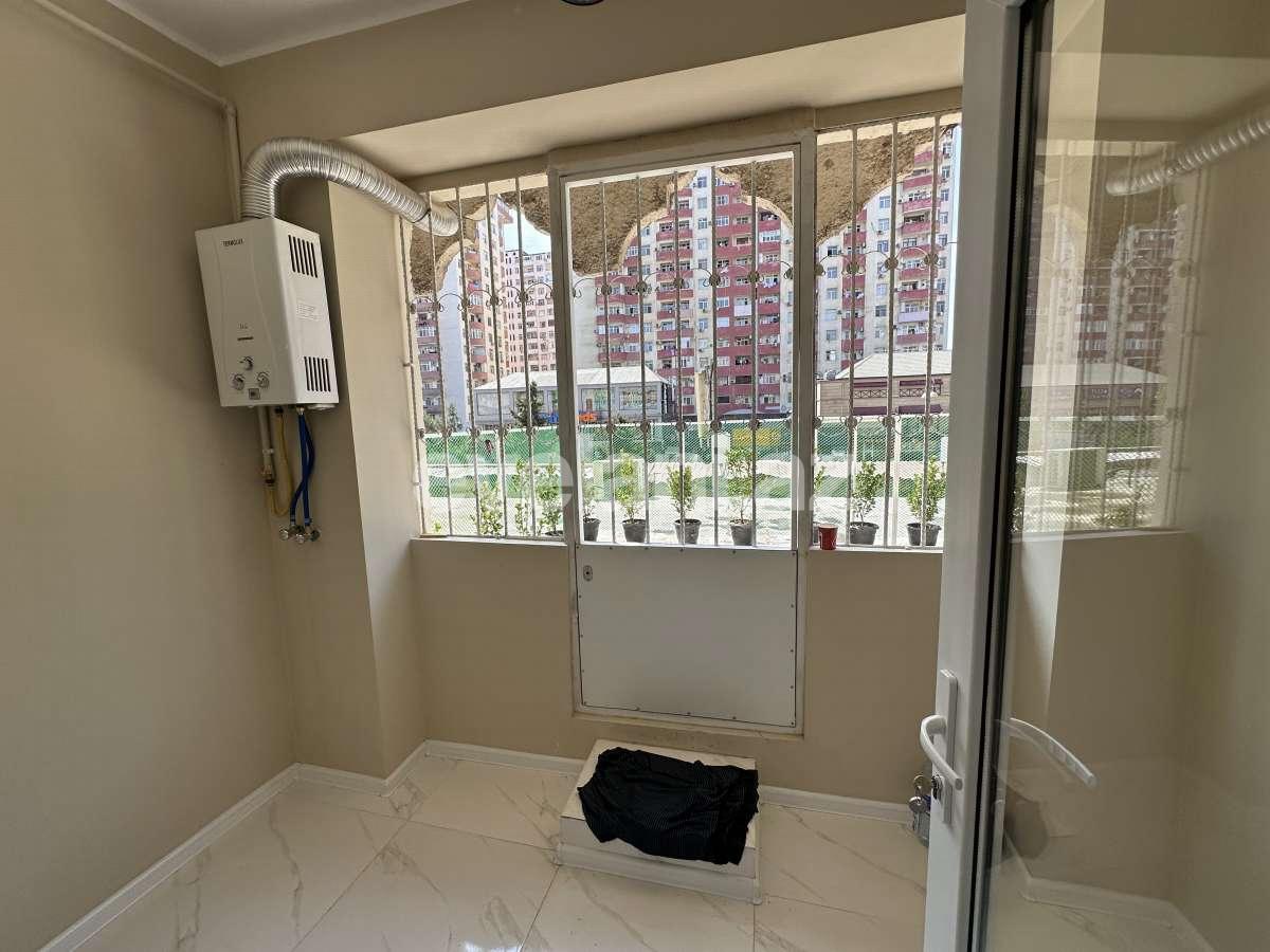 Satılır, köhnə tikili, 2 otaqlı, 60 m², Bakı, Xətai r, Əhmədli q, Həzi Aslanov m.