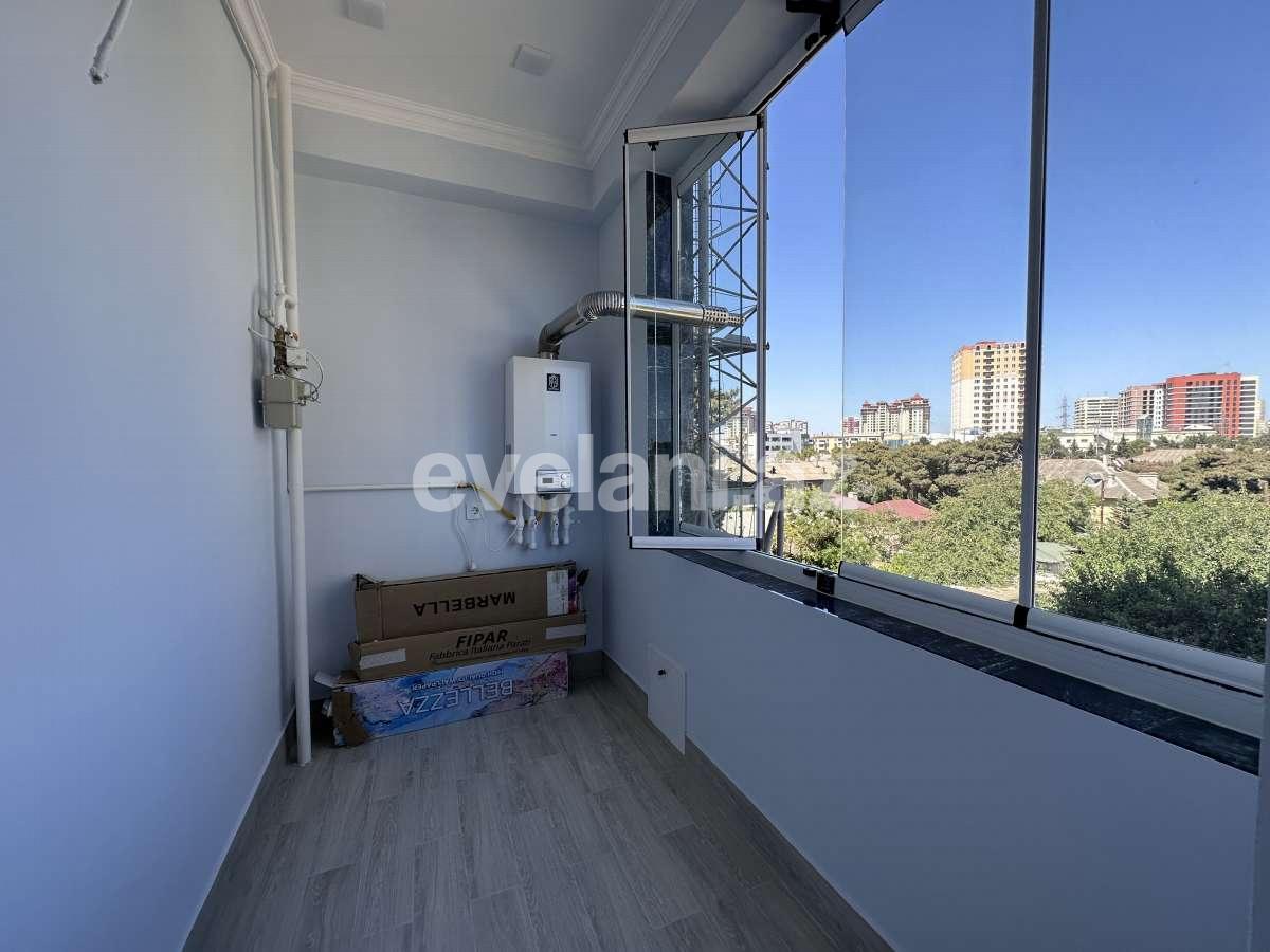 Satılır, yeni tikili, 2 otaqlı, 64 m², Bakı, Nizami r, 8-ci kilometr q, Qara Qarayev m.