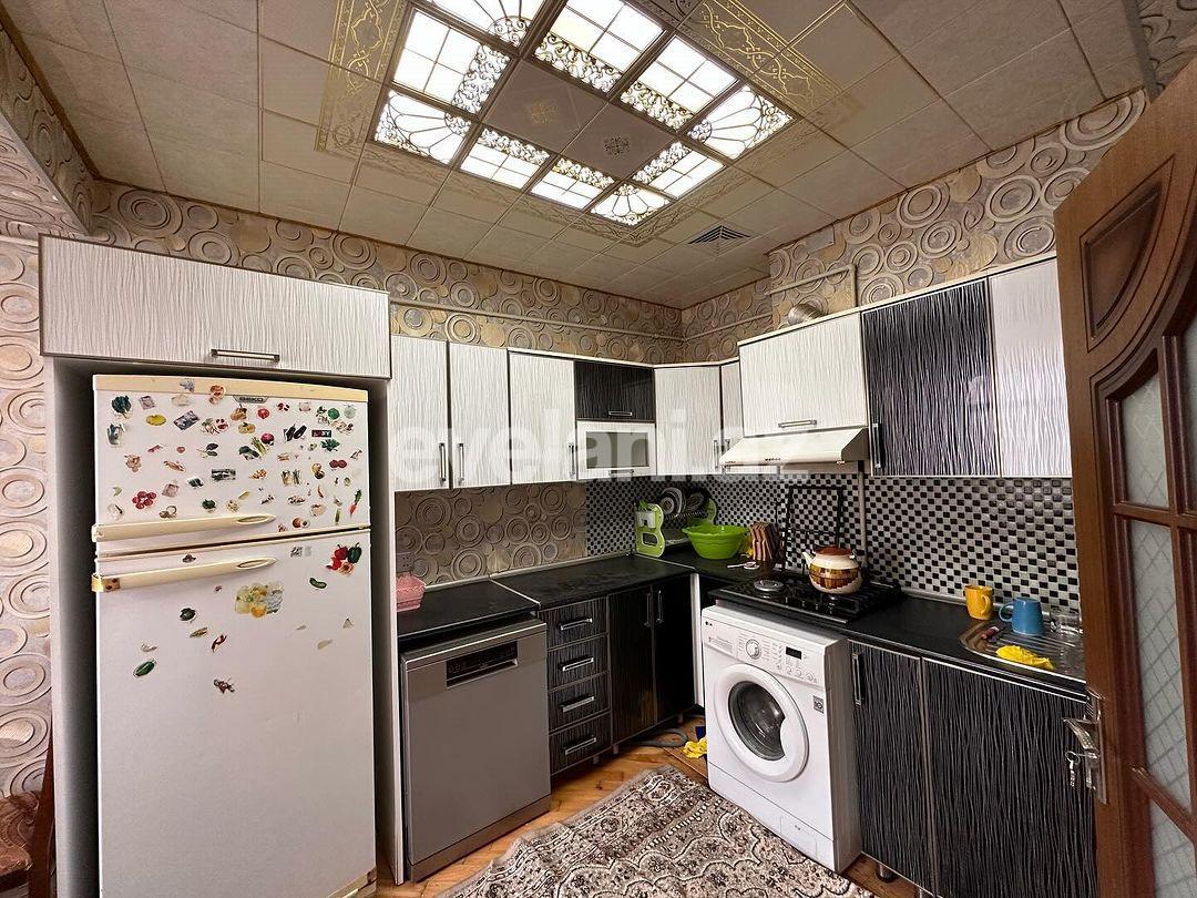 Satılır, yeni tikili, 4 otaqlı, 125 m², Bakı, Yasamal r, Yeni Yasamal q, İnşaatçılar m.