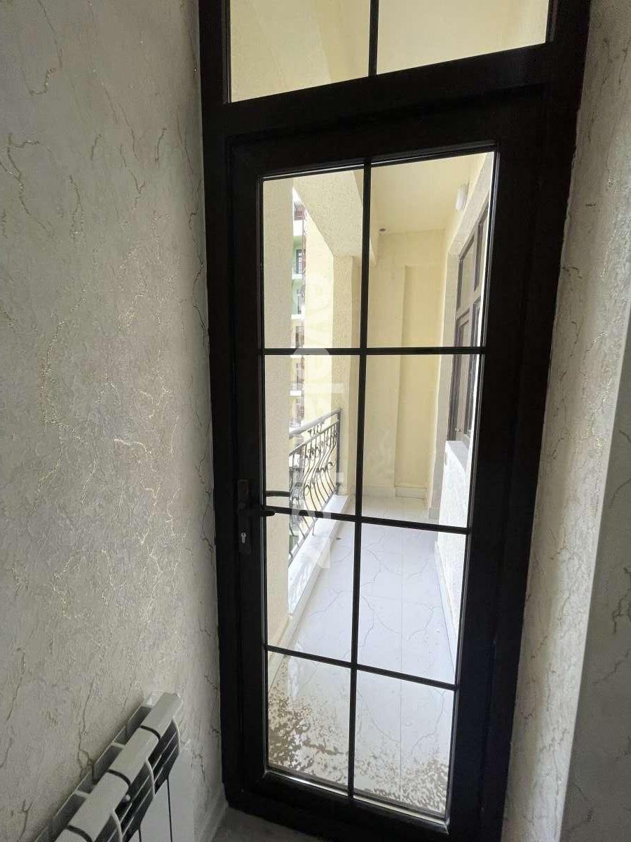 Satılır, yeni tikili, 3 otaqlı, 111 m², Bakı, Nizami r, 8-ci kilometr q, Neftçilər m.