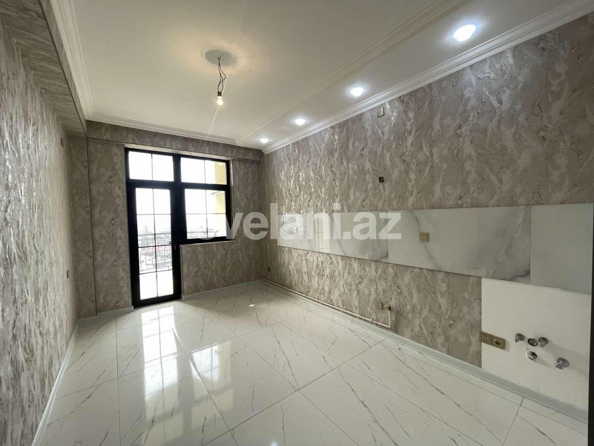 Satılır, yeni tikili, 3 otaqlı, 111 m², Bakı, Nizami r, 8-ci kilometr q, Neftçilər m.
