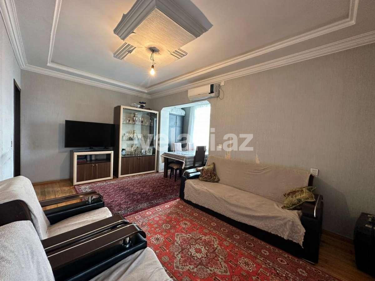 Satılır, köhnə tikili, 2 otaqlı, 45 m², Bakı, Xətai r, Əhmədli q, Həzi Aslanov m.