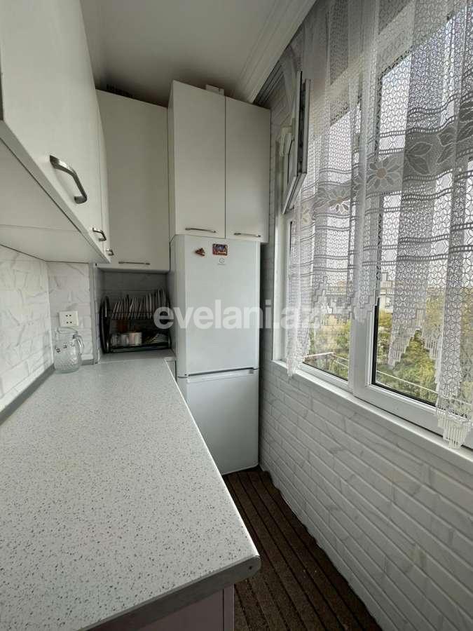 Satılır, köhnə tikili, 2 otaqlı, 45 m², Bakı, Xətai r, Əhmədli q, Həzi Aslanov m.