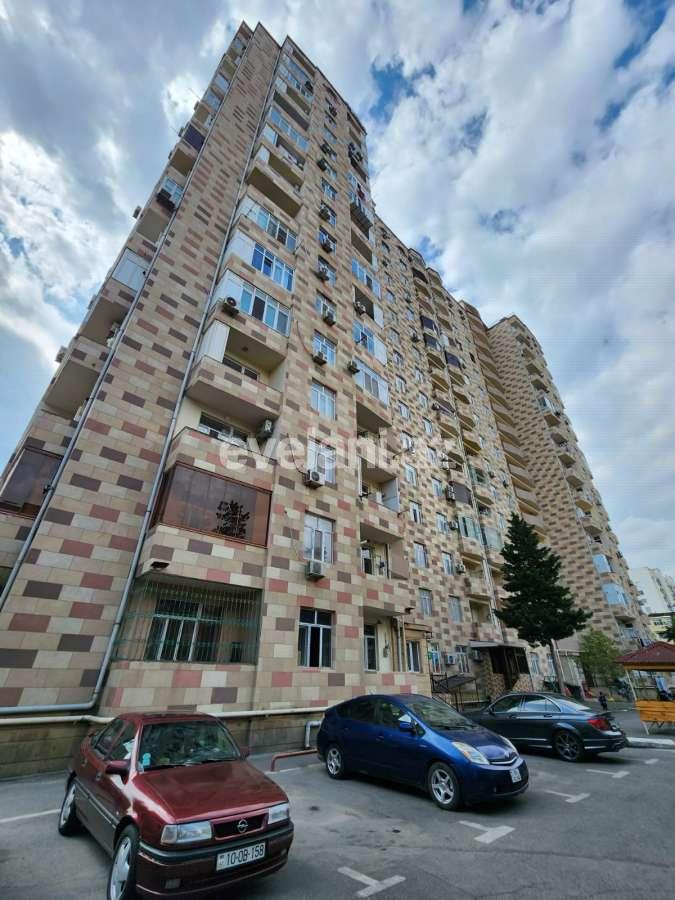 Satılır, yeni tikili, 3 otaqlı, 90 m², Bakı, Nizami r, 8-ci kilometr q, Xalqlar Dostluğu m.