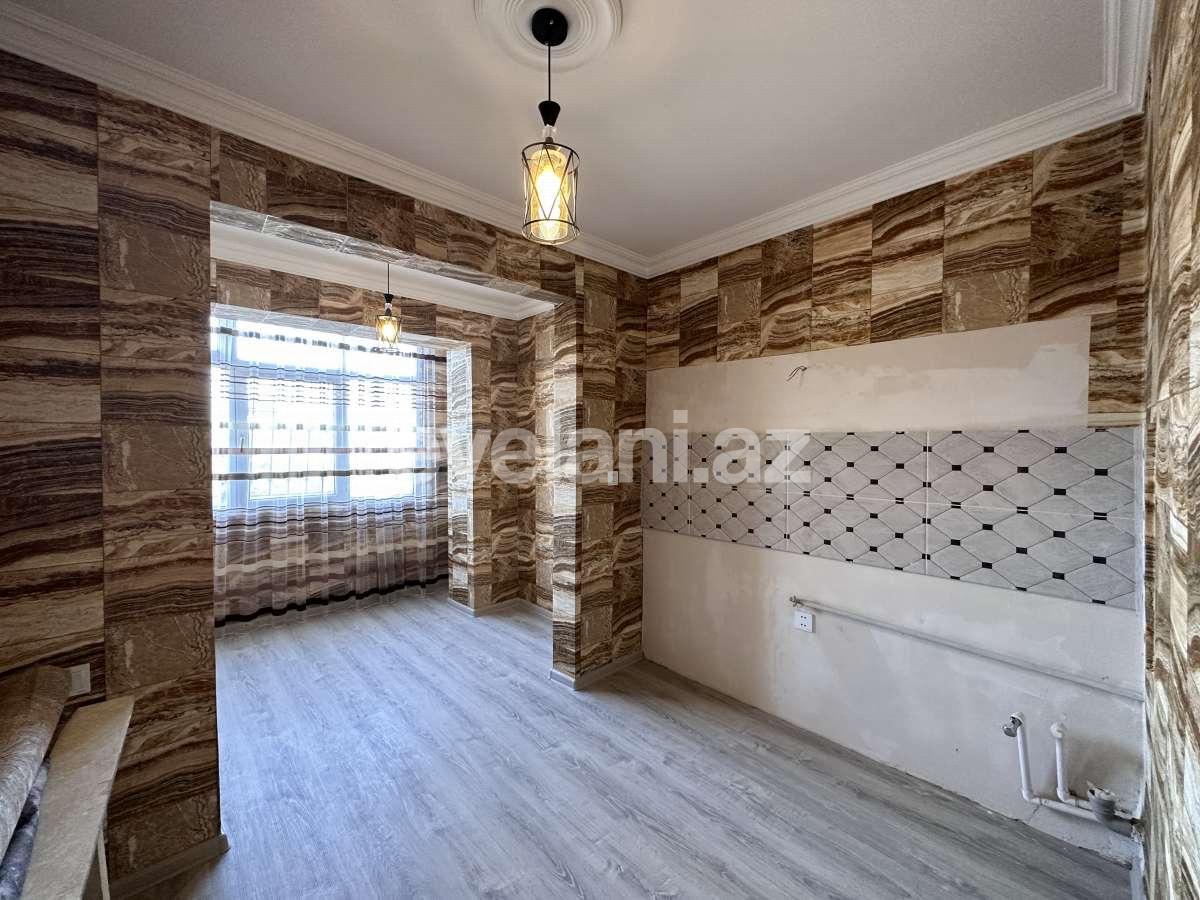 Sale, old building, 2 room, 60 m², Baku, Khatai r, Ahmedli d, Hazi Aslanov m.