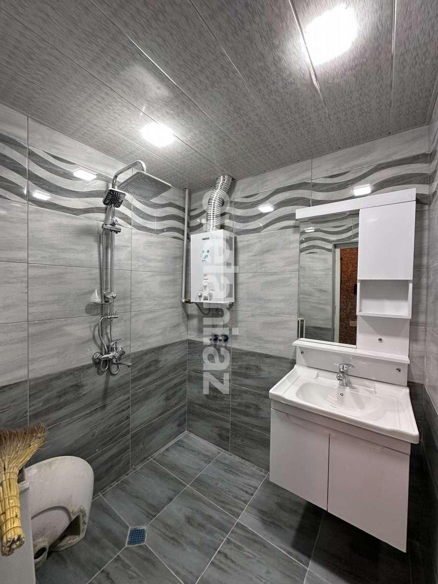 Sale, old building, 2 room, 60 m², Baku, Khatai r, Ahmedli d, Hazi Aslanov m.