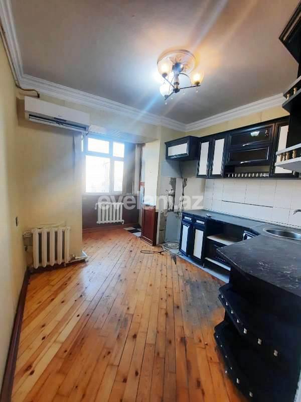 Sale, old building, 3 room, 75 m², Baku, Khatai r, Ahmedli d, Ahmedli m.