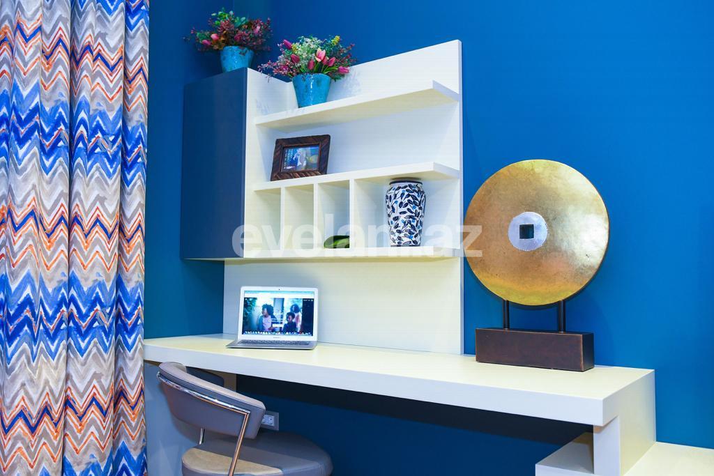 Kirayə verilir, köhnə tikili, 2 otaqlı, 55 m², Bakı, Səbail r, Sahil m.