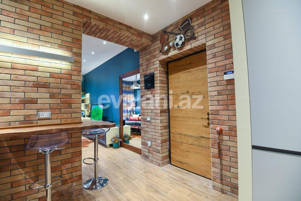 Kirayə verilir, köhnə tikili, 2 otaqlı, 55 m², Bakı, Səbail r, Sahil m.