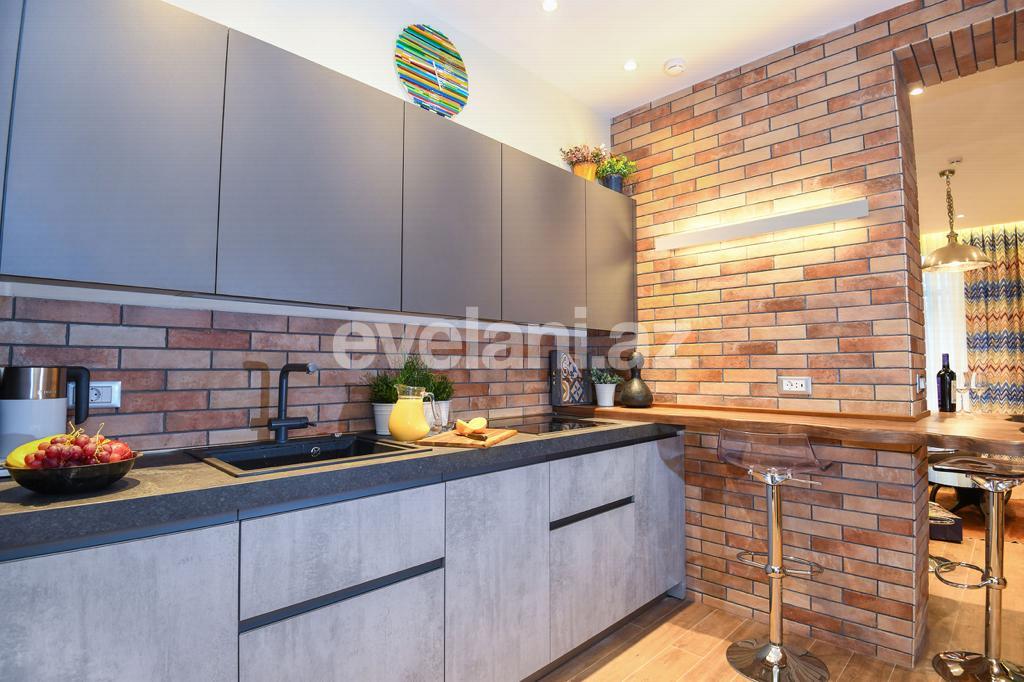 Kirayə verilir, köhnə tikili, 2 otaqlı, 55 m², Bakı, Səbail r, Sahil m.