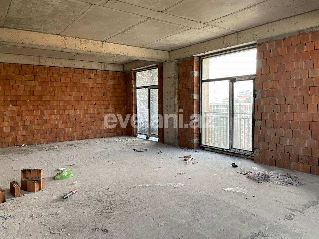 Satılır, yeni tikili, 3 otaqlı, 125 m², Bakı, Nəsimi r, 28 may m.