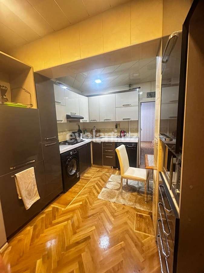 Kirayə verilir, köhnə tikili, 4 otaqlı, 110 m², Bakı, Nərimanov r, Nəriman Nərimanov m.