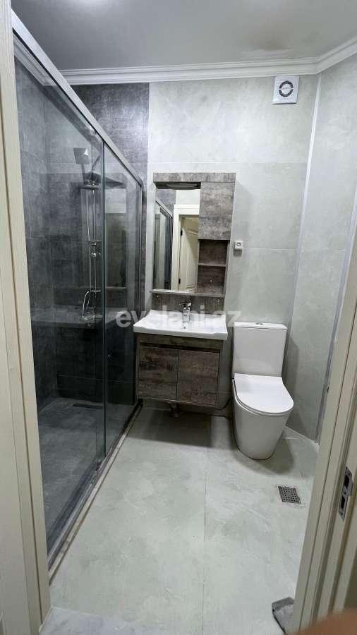 Satılır, köhnə tikili, 2 otaqlı, 70 m², Bakı, Yasamal r, Elmlər Akademiyası m.