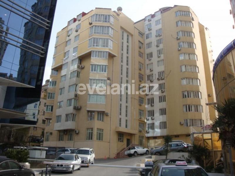 Rent, old building, 4 room, 150 m², Baku, Nasimi r, 28 may m.