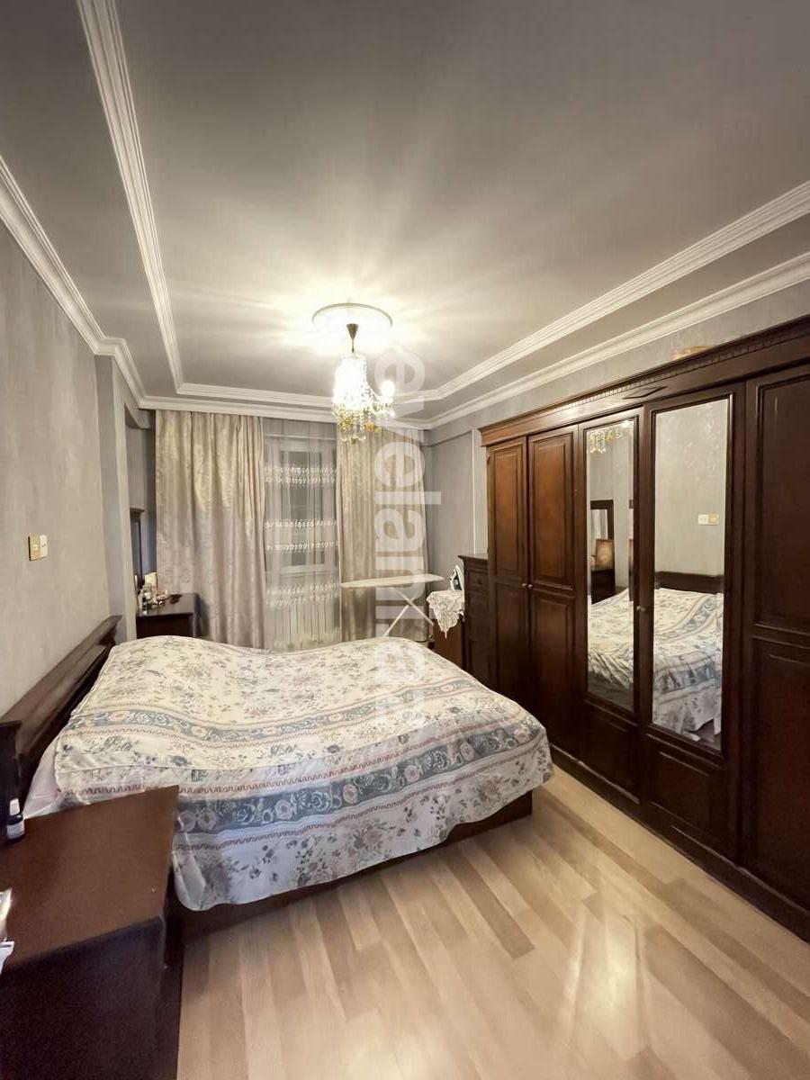 Satılır, yeni tikili, 2 otaqlı, 78 m², Bakı, Yasamal r, Yeni Yasamal q, İnşaatçılar m.