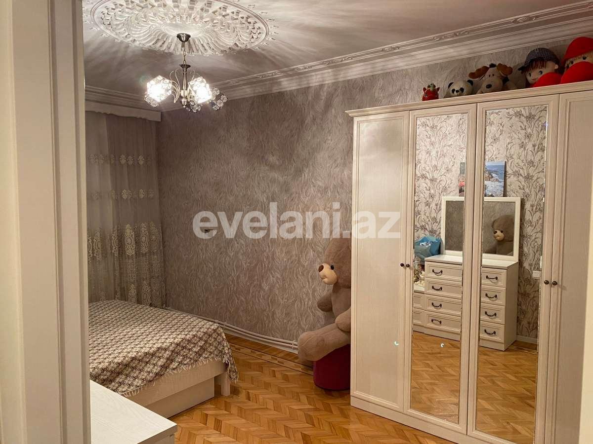 Satılır, köhnə tikili, 3 otaqlı, 70 m², Bakı, Nəsimi r, 5-ci mikrorayon q, 20 yanvar m.