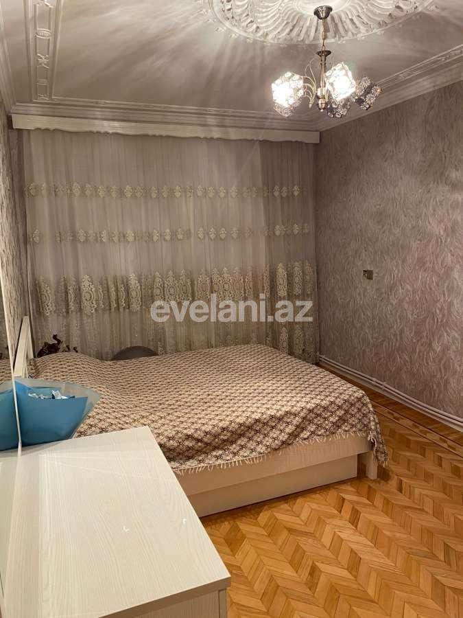 Satılır, köhnə tikili, 3 otaqlı, 70 m², Bakı, Nəsimi r, 5-ci mikrorayon q, 20 yanvar m.