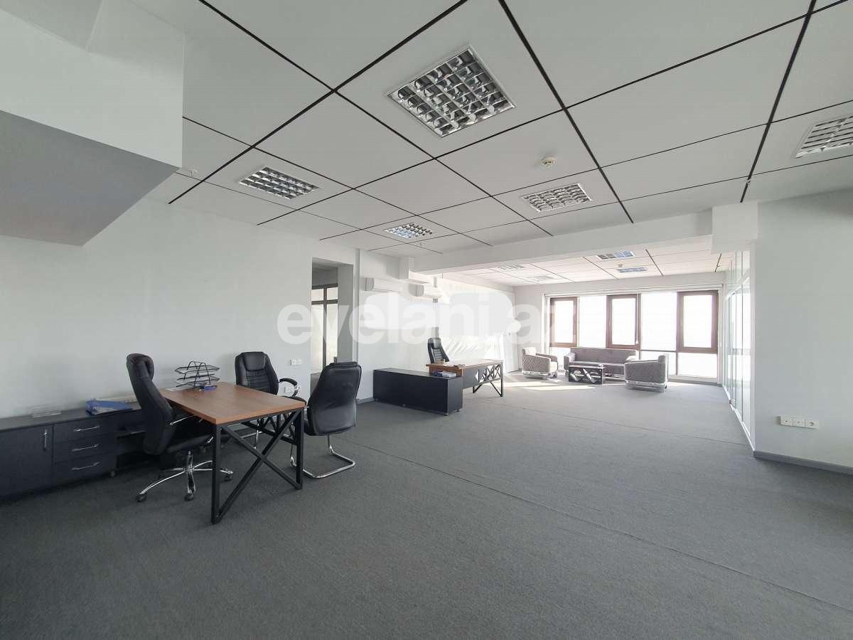 Kirayə verilir, ofis, 6 otaqlı, 447 m², Bakı, Xətai r, Ağ şəhər q, Şah İsmayıl Xətai m.