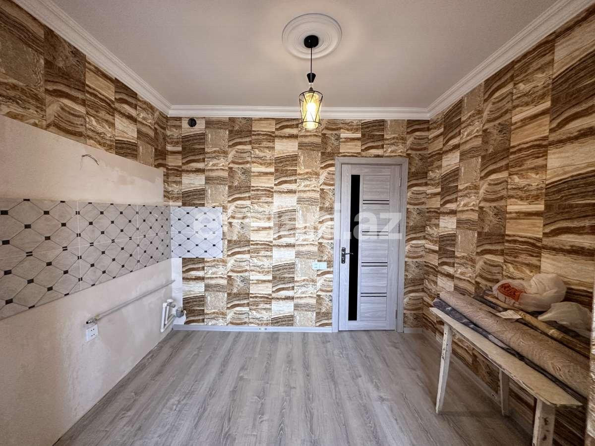 Satılır, köhnə tikili, 2 otaqlı, 60 m², Bakı, Xətai r, Əhmədli q, Həzi Aslanov m.