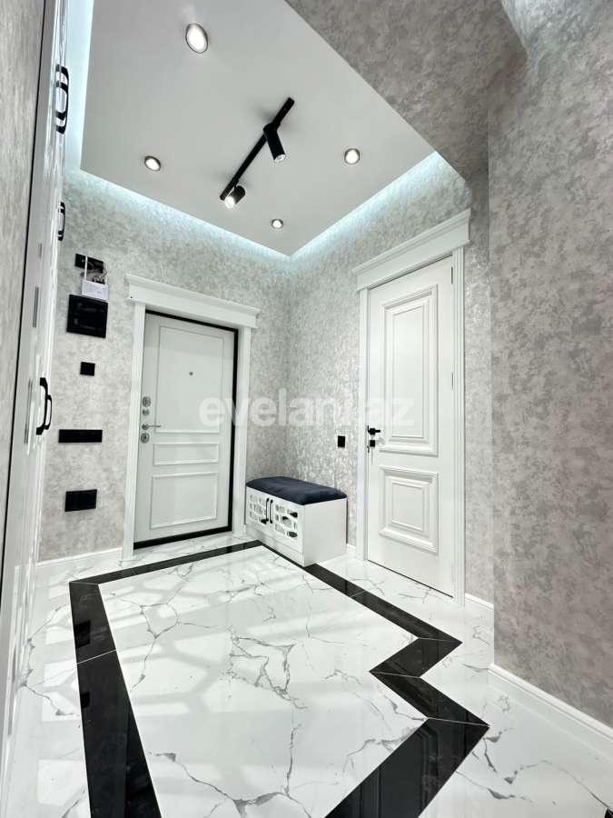 Satılır, yeni tikili, 2 otaqlı, 130 m², Bakı, Nizami r, 8-ci kilometr q, Qara Qarayev m.