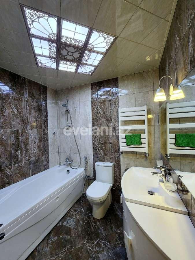 Sale, new building, 3 room, 130 m², Baku, Nizami r, 8-th kilometer d, Gara Garayev m.