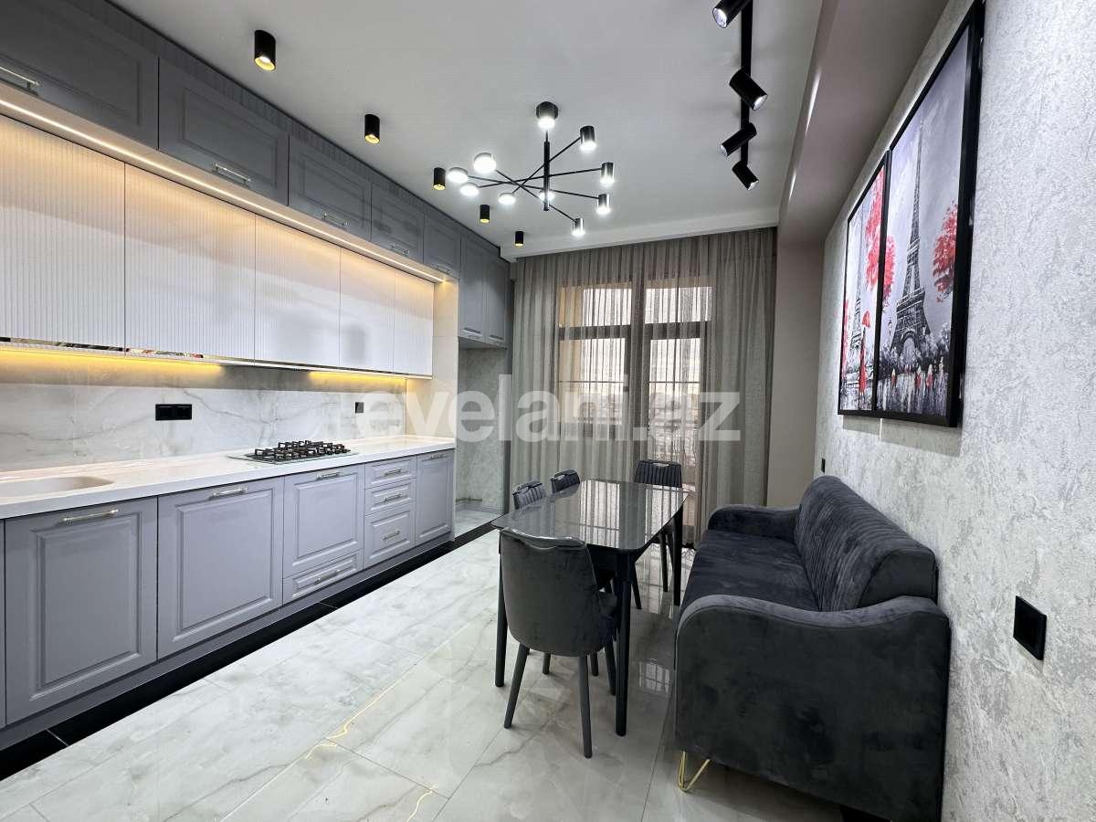 Satılır, yeni tikili, 3 otaqlı, 138 m², Bakı, Nizami r, 8-ci kilometr q, Neftçilər m.